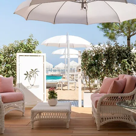 Riviera Hotel 5*