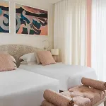 Riviera Hotel 5*