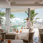 Riviera 5*