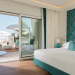 فندق Riviera