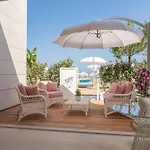 Riviera لينانو سابيادورو