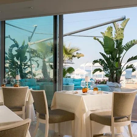 Riviera Hotel 5*